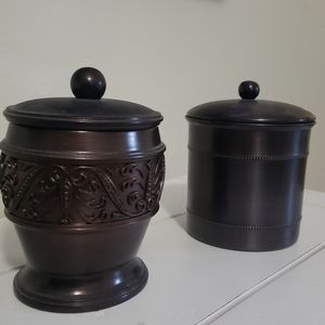 2 decorative storage like small containers